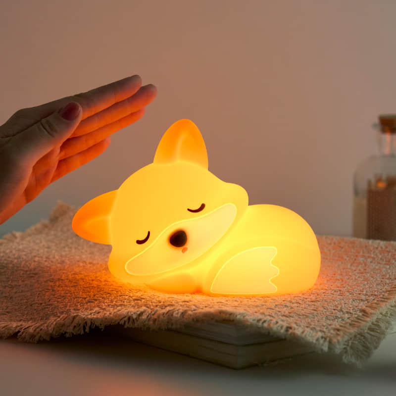 Sleeping fox silicone night light
